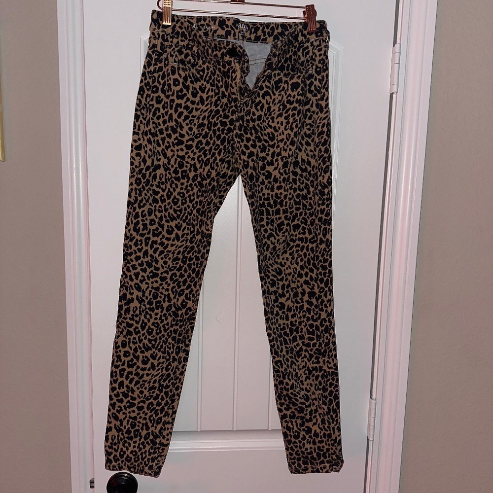 a.n.a Leopard Print Skinny Pants - Size 4